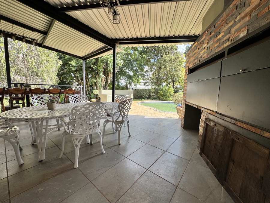 4 Bedroom Property for Sale in Wilkoppies North West